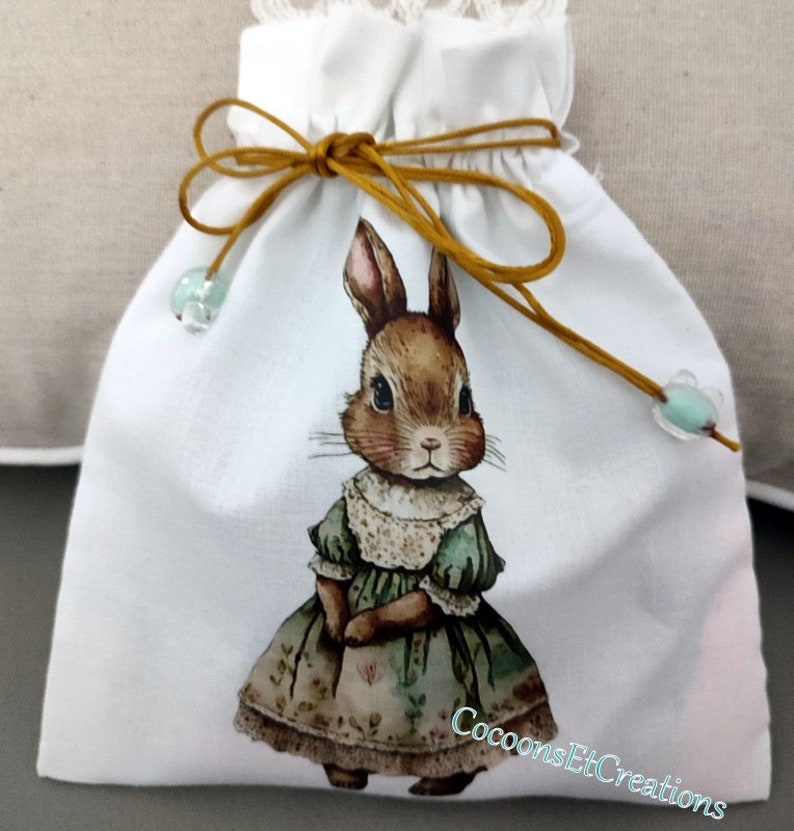 Geschenktüte für Ostern, Pessach, Geburtstag... Geschenktüte, aus schickem Baumwollstoff A33 tite lapine en robe