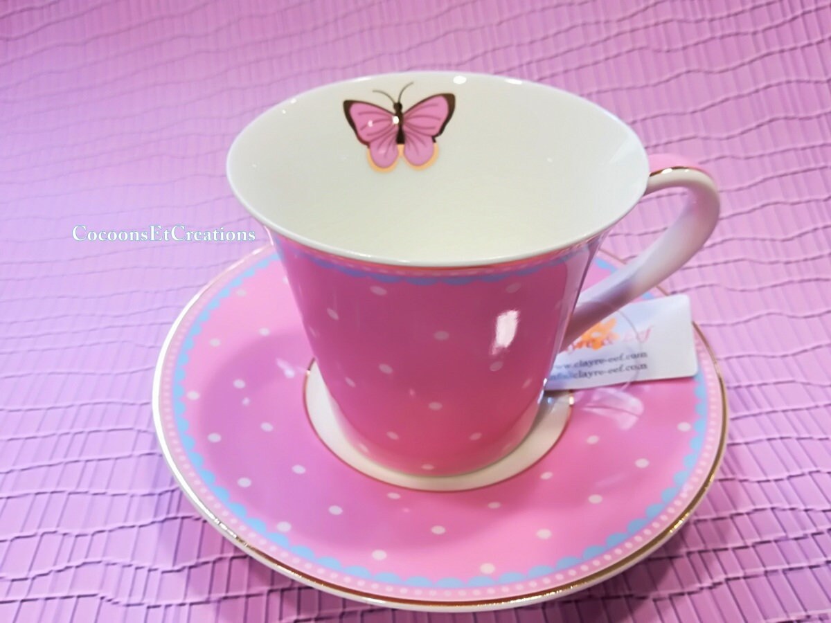 Elégante et Raffinée Tasse Sa Soucoupe; Style Anglais Shabby