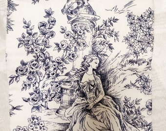 pochette doublée,  fermée par scratch; tissu piqué de coton  toile de Jouy