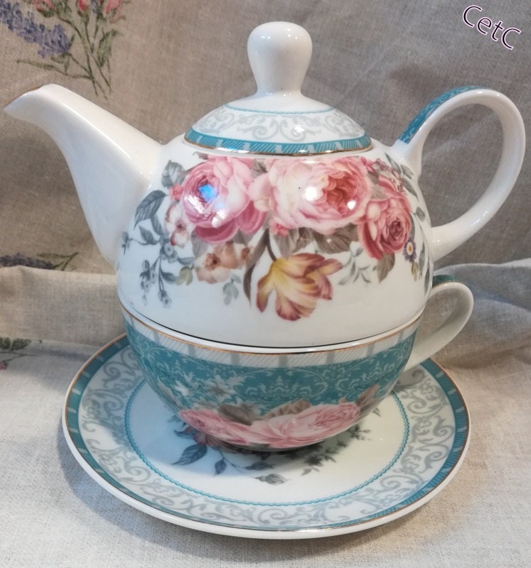 Magnifique Solitairre/Égoïste, Style Anglais