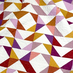 Cholla Quilt Pattern PDF | Flying Geese Quilt Pattern | Beginner Quilt Pattern | Fat Quarter Quilt | Modern Scrap Quilt | Digital Download image 1