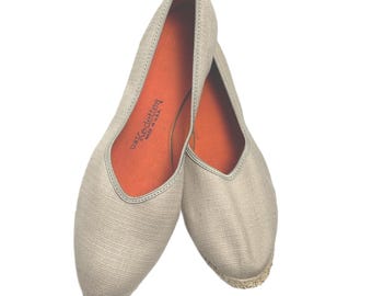 Keddettes Vintage Beige Textured Flats Slip-On Shoes Size 7