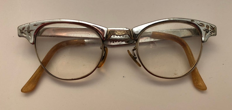 vintage cateye frames redesigned vintage cateye frames redesigned