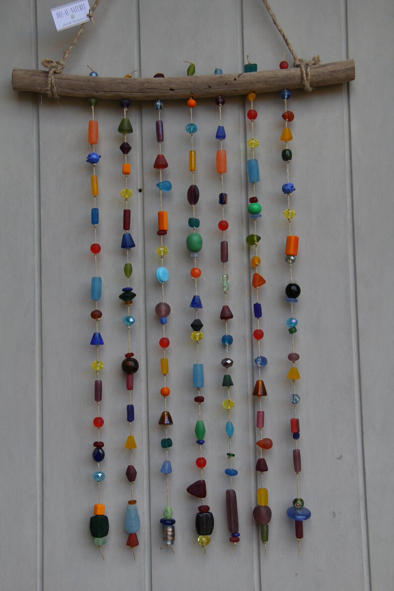 Mobile en perles multicolore et bois flotté image 7