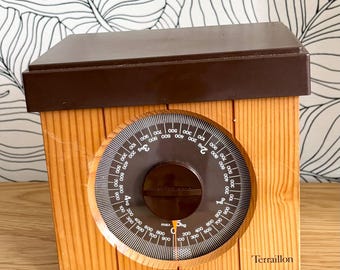 Terraillon wooden scale vintage home decor