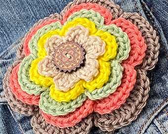 Grande Broche fleur teintes pastel réalisée au crochet vintage rétro