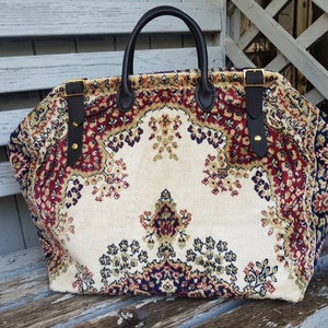 Cream, red and gold Mary Poppins style Overnight/Weekend Carpet Bag