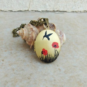 Custom Locket Necklace, Hummingbird Necklace, Vintage Style Oval Necklace