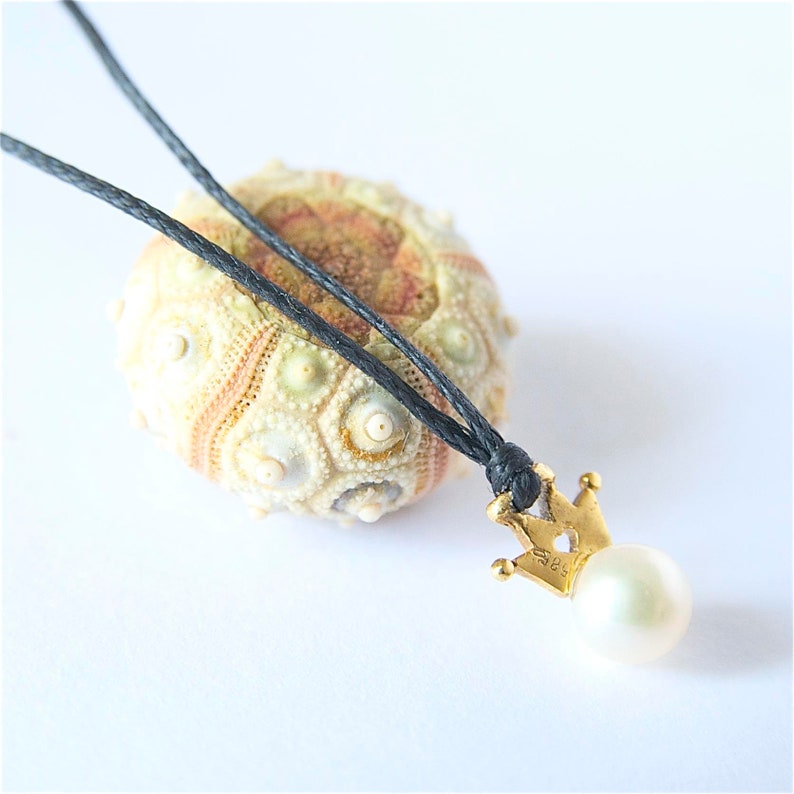 14k Gold Crown Necklace In 19/'/' Gold Chain Or Cord Single Pearl Necklace