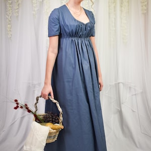 Regency Worker Woman&#39;s Cotton Round Gown