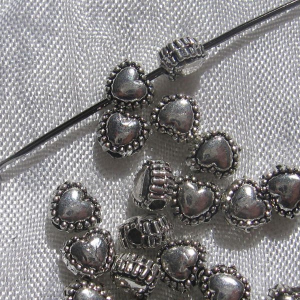 Lot de 50 perles, perles coeurs, Intercalaires argentés, intercalaires cœurs, intercalaires 6mm, coeurs argentés, perles 5mm,sans nickel,S27