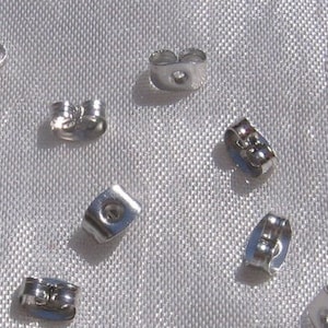 POUSSOIRS INOX, lot de 100 embouts, embouts boucles d'oreilles, acier inoxydable, anti allergie, poussions papillon, 6mm x 4mm, IN45 image 1