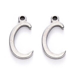 Stainless steel letter charm, alphabet letter, calligraphic letter, 10mm x 14mm, letters A to Z (your choice), letter pendant, IN70 Lettre C - IN70.C