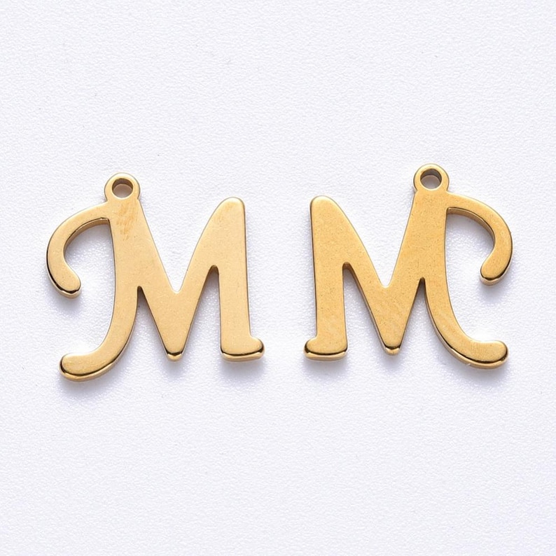 Gold-plated stainless steel letter charm, stainless steel letter, alphabet letter, calligraphic letter, 10mm x 14mm, gold, A to Z, pendant, IX24 Lettre M - IX24.M