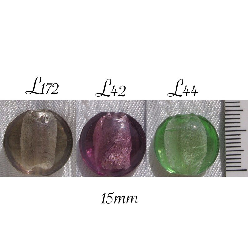 Lot de 4 perles, perles 12mm, galets, pastilles, verre gris, taupe, verre mauve, prune, verre vert, eau, verre lampwork, L42, L44, L172 image 1