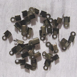 100 embouts fil, cache-noeuds fil, embouts filigranes, embouts lacet, pince en metal, métal argenté, métal bronze 9mm x 4mm A145 J129 100 bronze J129
