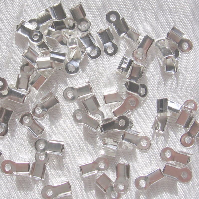 100 embouts fil, cache-noeuds fil, embouts filigranes, embouts lacet, pince en metal, métal argenté, métal bronze 9mm x 4mm A145 J129 100 argent A145