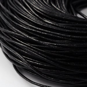 fil en cuir, cuir noir, 2 mètres, 200cm de fil, diamètre AU CHOIX, fil de 1mm, fil de 1,5mm, fil de 2mm, fil de 3mm, C14, C218, C156, C65 image 3