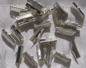 Pinces argentées, lot de 30 embouts, embouts argentés, pinces 20mmx7mm, pinces 20mm, embouts fil, cache-noeuds, attache ruban, A195