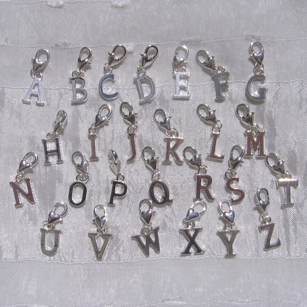 Breloque LETTRE, lettre de A à Z, pendentif lettre, lettre alphabet, charm mousqueton, breloque mousqueton, métal argenté, lettre AU CHOIX