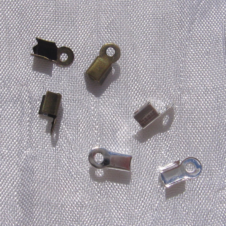 100 embouts fil, cache-noeuds fil, embouts filigranes, embouts lacet, pince en metal, métal argenté, métal bronze 9mm x 4mm A145 J129 image 1