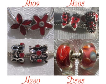 Charms rouges, perles rouges, lot de 2 pièces, lot mix, mix rouge, perles donuts, anneaux argentés, perles verre, charm, D585,H109,H205,280