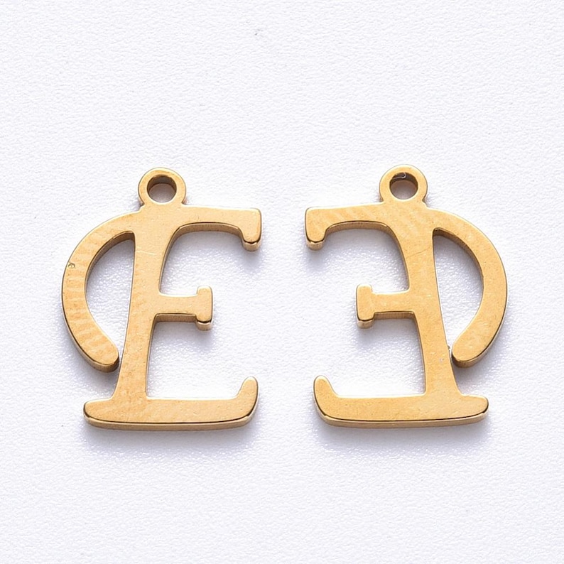 Gold-plated stainless steel letter charm, stainless steel letter, alphabet letter, calligraphic letter, 10mm x 14mm, gold, A to Z, pendant, IX24 Lettre E - IX24.E
