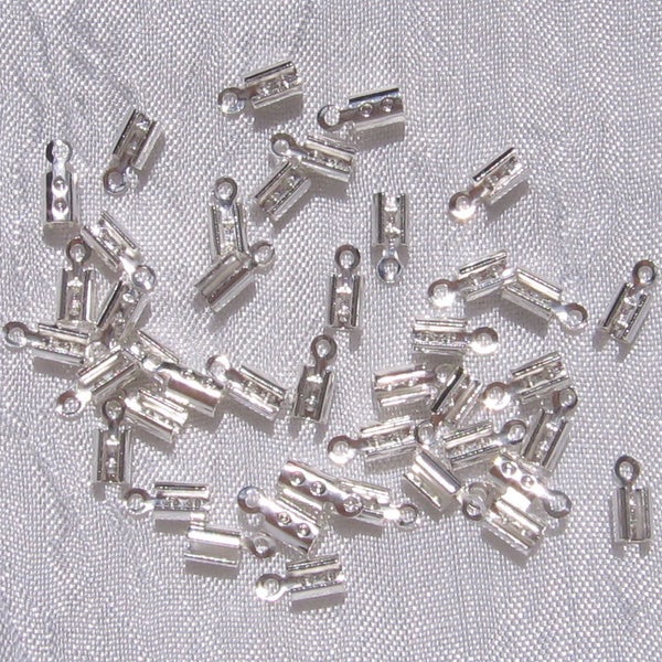 Cache-noeuds, lot de 40 pinces, pinces argentées, embouts fil, pour lacet, pour cordon, métal argenté, 8x3mm, embouts 8mm, A62