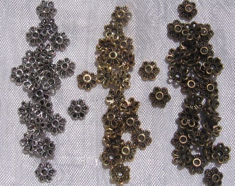 Lot de 50coupelles, 6mm, intercalaires, spacers, perles fleurs, métal argenté, métal doré, métal bronze, perles 6mm *S7 *O190 *J136