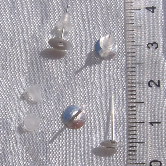 Supports boucles d'oreilles, clous argentés, longueur 12mm, métal argenté, embouts caoutchouc, plateau 4mm,6mm,8mm, 150 ou 100, A146,147,148