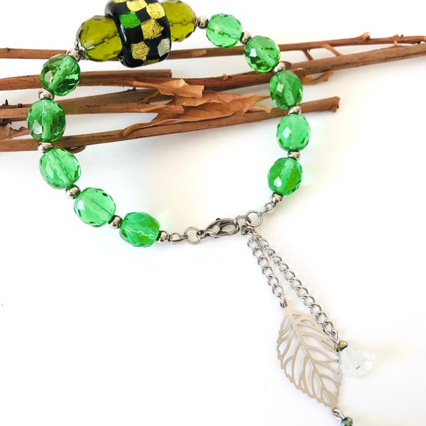 Bracelet Murano, bracelet femme, bracelet vert, bracelet fleur, bracelet feuille