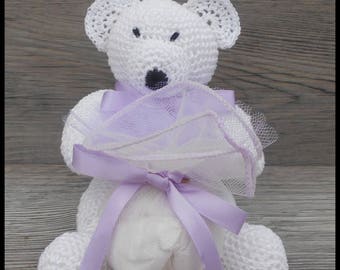 10 porte dragées nounours blanc et parme au crochet pour baptême