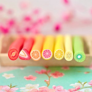 Realistische Miniatur-Obststangen aus Polymer: Erdbeere, Orange, Tomate, Banane, für Gourmet-Kreationen aus Polymer-Ton oder kaltem Porzellan