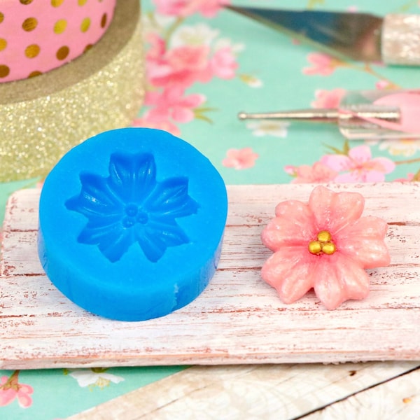 Moule en silicone souple Fleur de cerisier sakura de diamètre 2 cm pour créations gourmandes en pâte polymère ou porcelaine froide