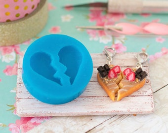 Flexible silicone mold Half realistic heart biscuit, 2 cm high, for gourmet creations in polymer clay or cold porcelain
