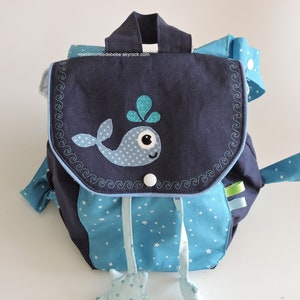 Petit sac à dos baleine  personnalisable confectionné en "tissus coton" de coloris bleu marine