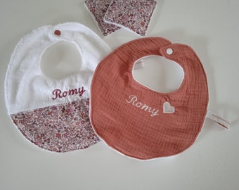 Set of two birth bibs / personalized / double cotton gauze / bamboo sponge / Liberty