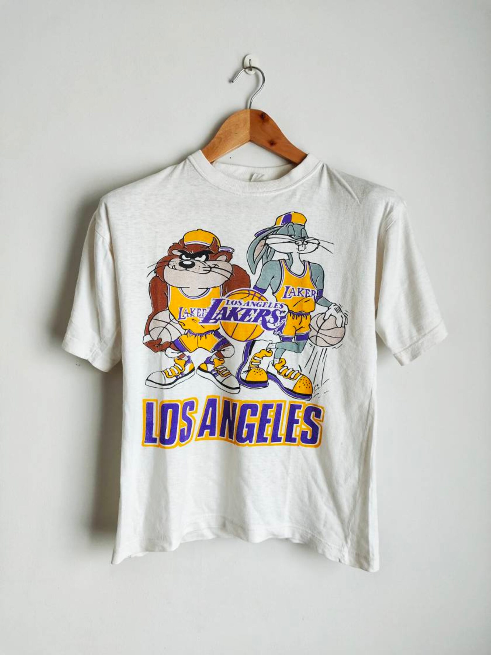 Vintage LA Lakers x Looney Tunes 90's t-shirt NBA | Etsy
