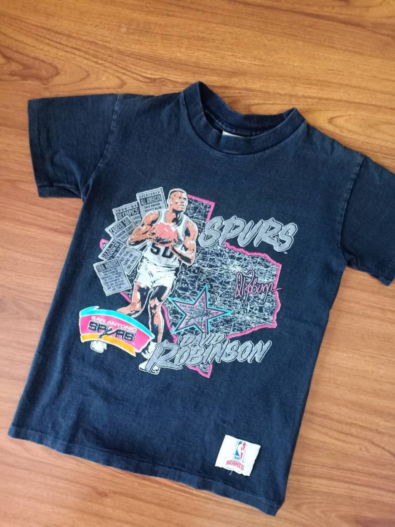 Rare Vintage David Robinson caricature 90/'s Youth T-shirts Nutmeg Mills basketball nba\u00a0