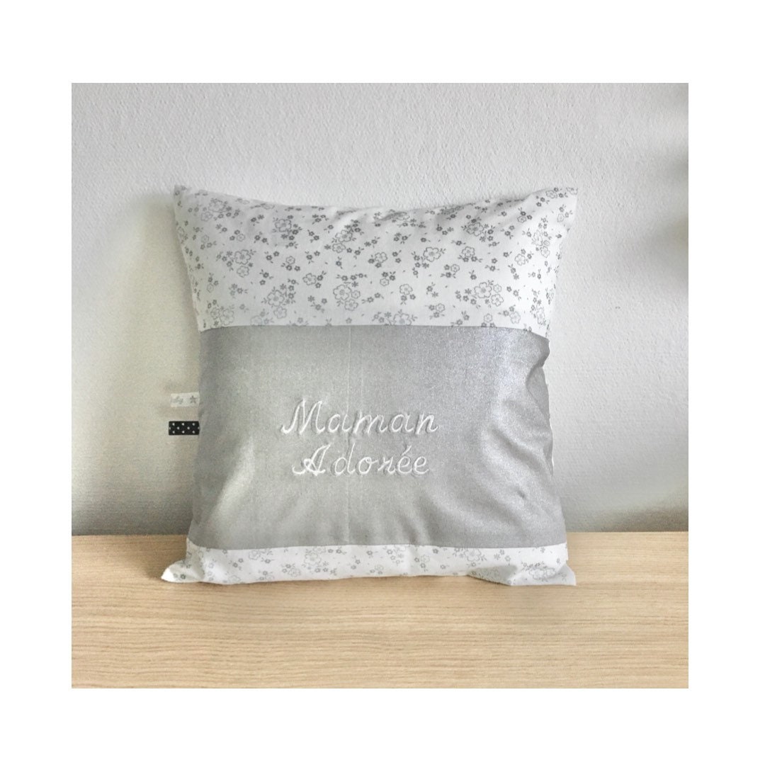 Coussin Brodé Fête Des Mères