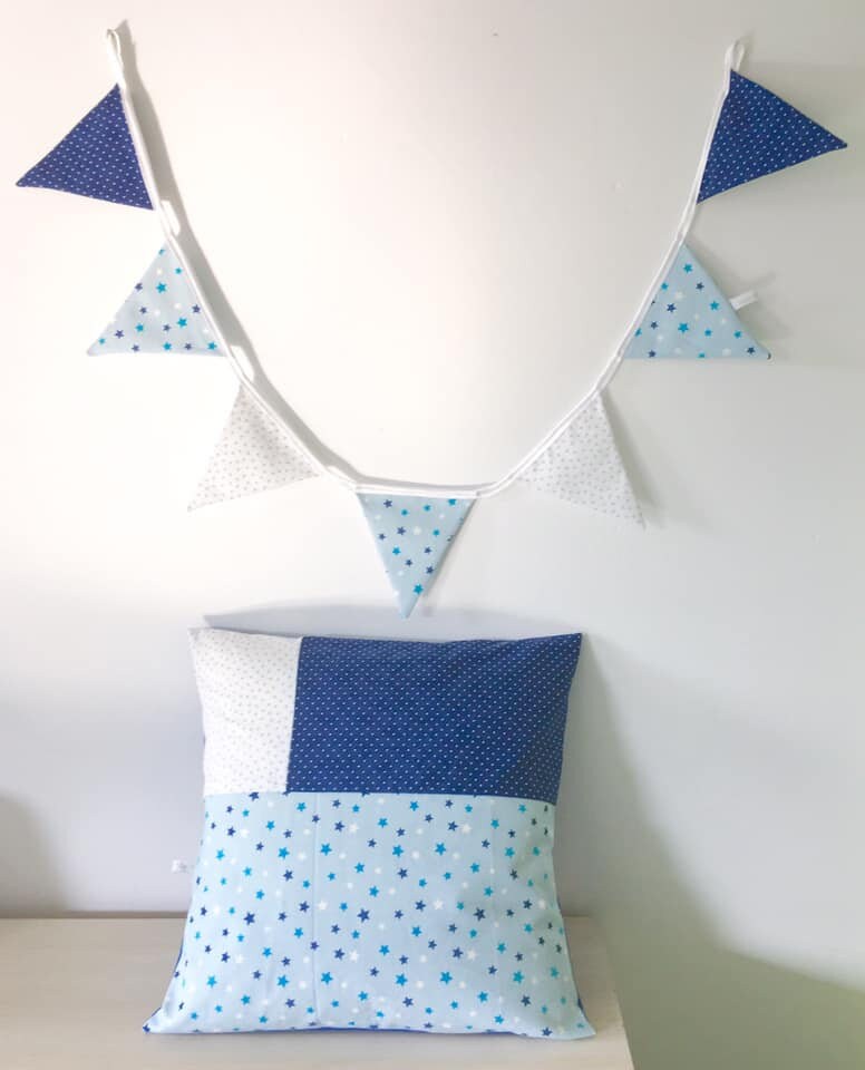 Duo Coussin Personnalisable et Guirlande Fanions Phosphorescents