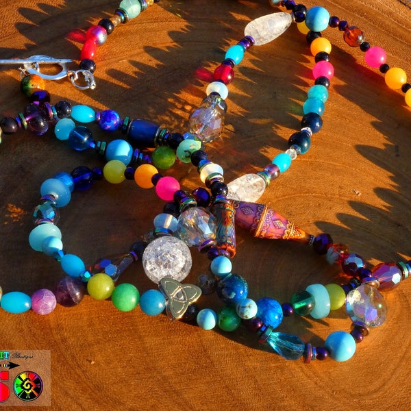Sautoir Bohème Hippie Esprit Woodstock Perles en Verre de Bohème Pierres Fines et Cristal Swarovski-Collier Multicolore Long 135 cm ("53.14)