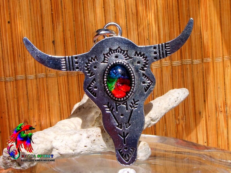 Large Ethnic Tribal Pendant of 7.1 cm Buffalo Ox Head Silver Metal Engravings Ethnic Symbols,Cabochon Artisanal Coloring image 1