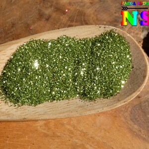 5 Grammes de Paillettes Fines  Vert Péridot Ultra lumineuses, Paillettes Poudre 0.08 mm Fine, Nail Art, Loisirs Créatifs Résine Carterie