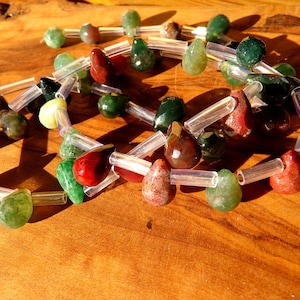 20 gefacetteerde druppelkralen van 9 mm x 6 mm (&quot;0,35 x &quot;0,23) / Indiase Agaat / Edelsteen / Terracotta Groen Bruin / Semi Transparant