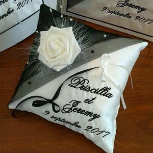 Visitez notre boutique, nombreux modèles disponibles. coussin d'alliances, coussin de mariage, porte-alliances personnalisé de votre choix image 3