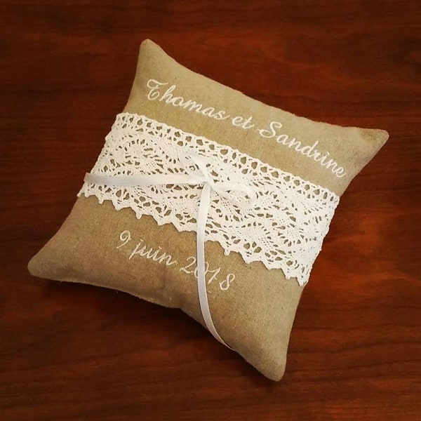 coussin alliance mariage / porte alliances personnalisé : lin avec dentelle  rétro coton