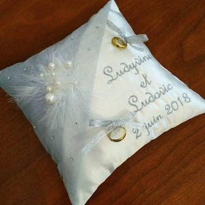 Visitez notre boutique, nombreux modèles disponibles. coussin d'alliances, coussin de mariage, porte-alliances personnalisé de votre choix image 8