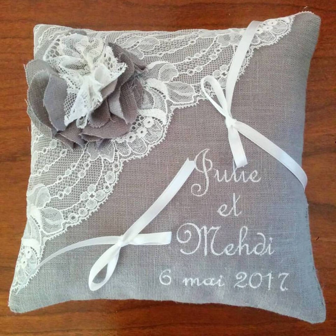 Coussin Pour Alliances Champagne - Dentelle Et Perles - Décoration Mariage Romantique - 15x15 Cm