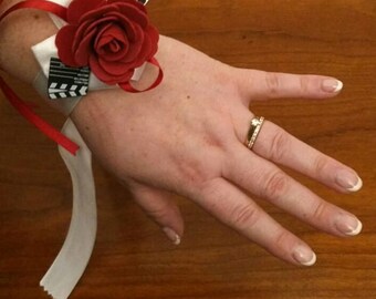 bracelet personnalisé sur mesure pour mariée, témoin, en fonction des couleurs et du thème du mariage